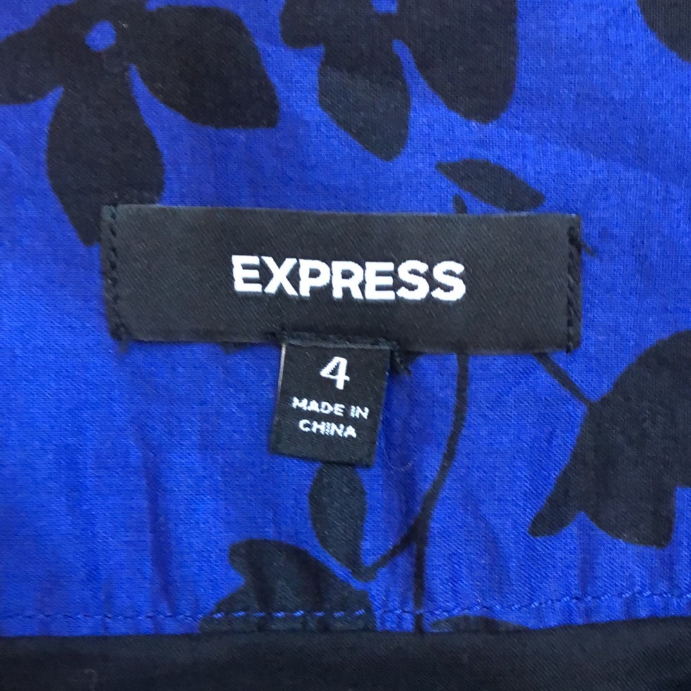 Express Mini Skirt - Picture 3 of 3